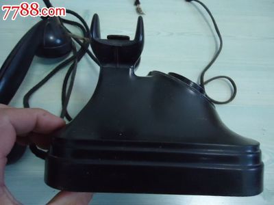 岁月回响 上海电讯器材厂出品胶木老拨盘电话的收藏情怀